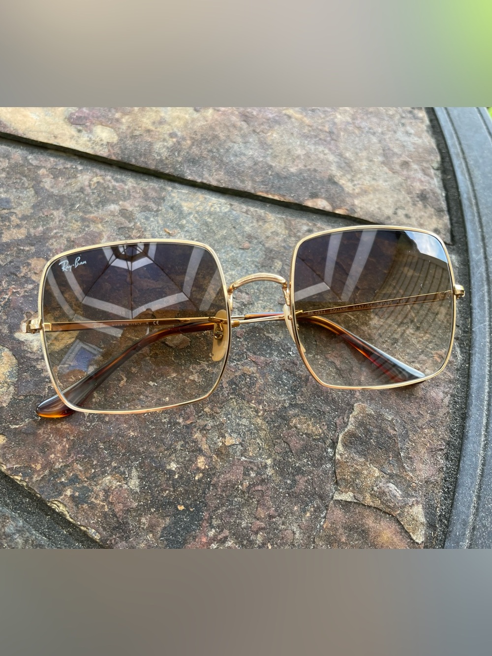 Ray-Ban gold frame brown gradient 1971 square classic sunglasses